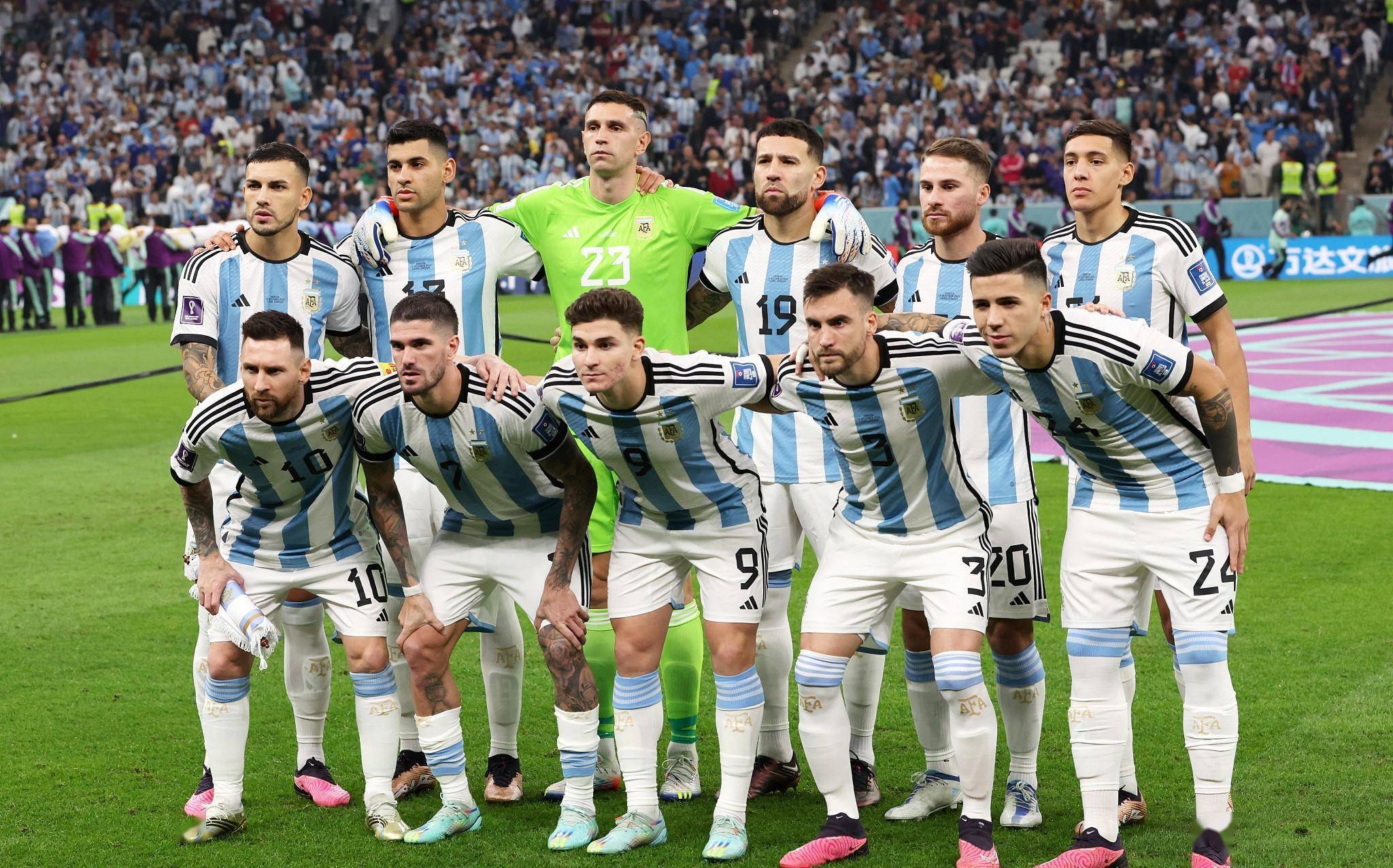 年轻球员需 年轻球员需